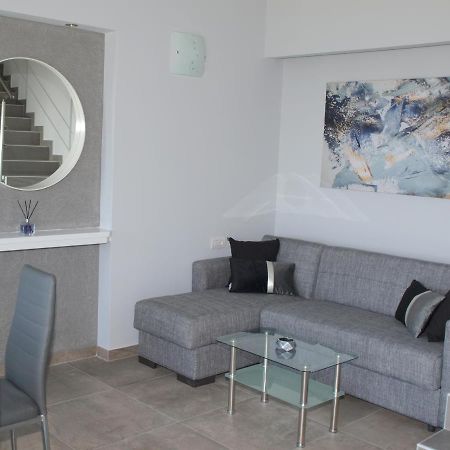 Attic Apartments Ajia Anna Zewnętrze zdjęcie
