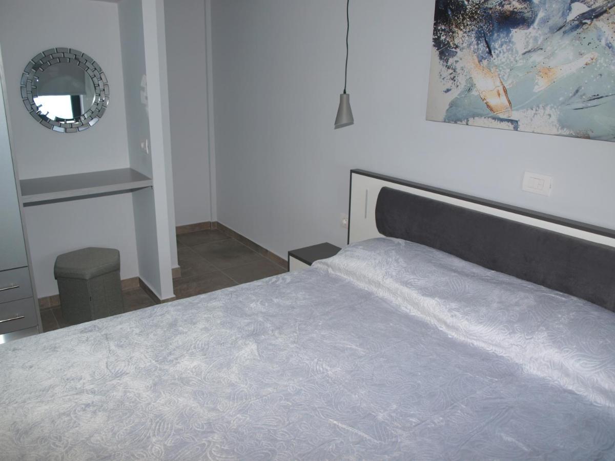 Attic Apartments Ajia Anna Zewnętrze zdjęcie
